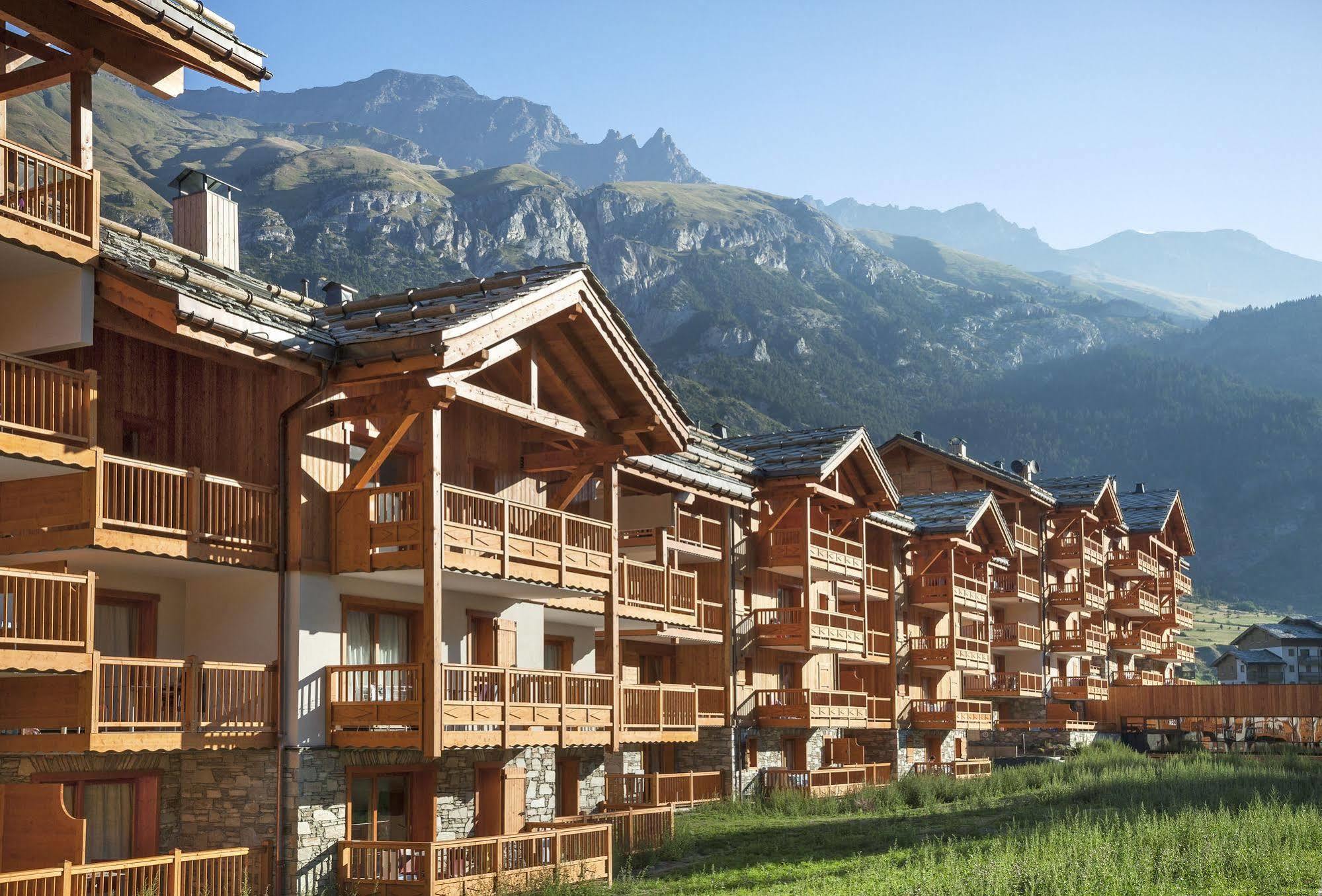Cgh Residences & Spas Les Chalets De Flambeau Lanslebourg-Mont-Cenis Bagian luar foto