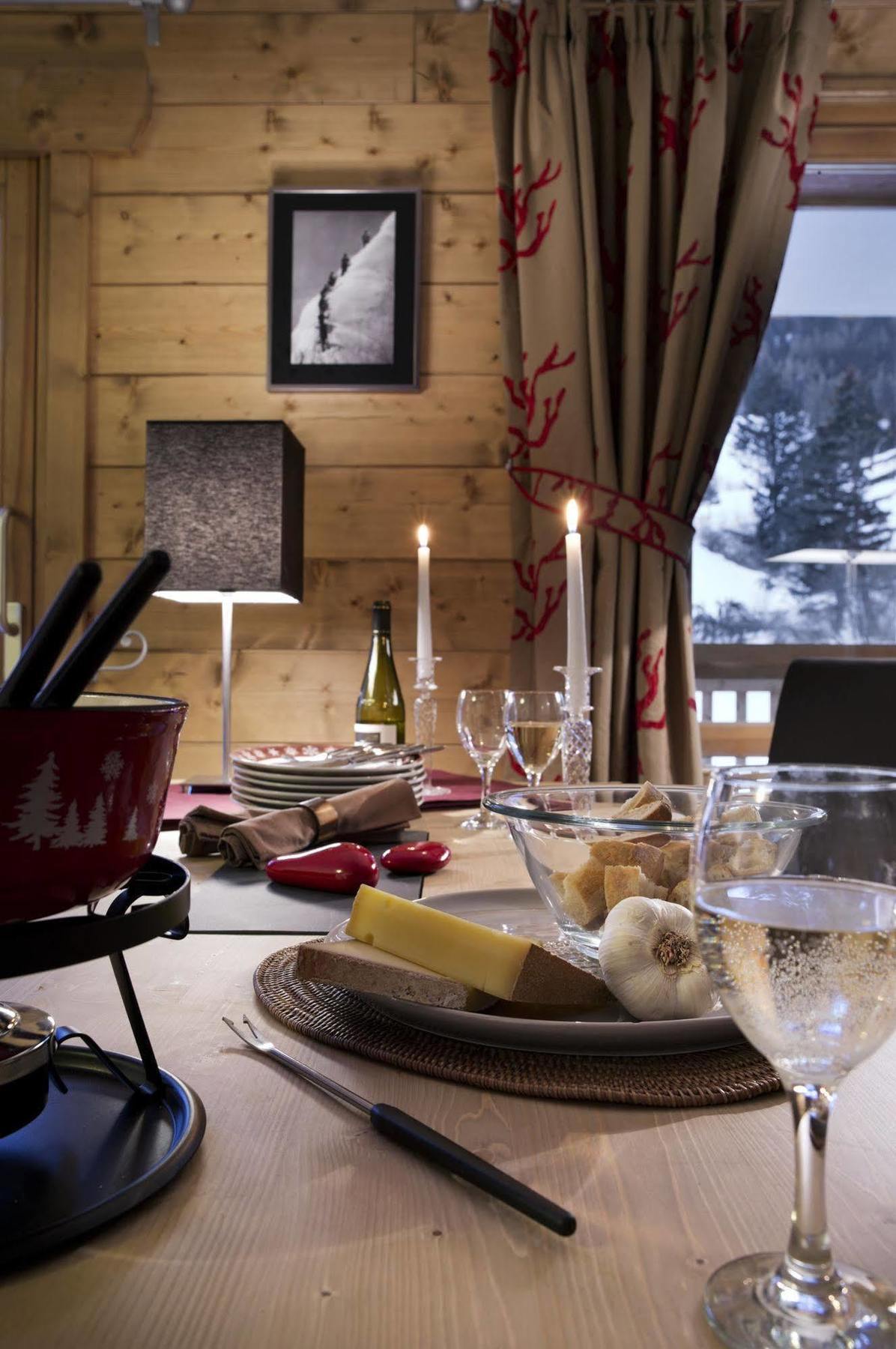 Cgh Residences & Spas Les Chalets De Flambeau Lanslebourg-Mont-Cenis Bagian luar foto