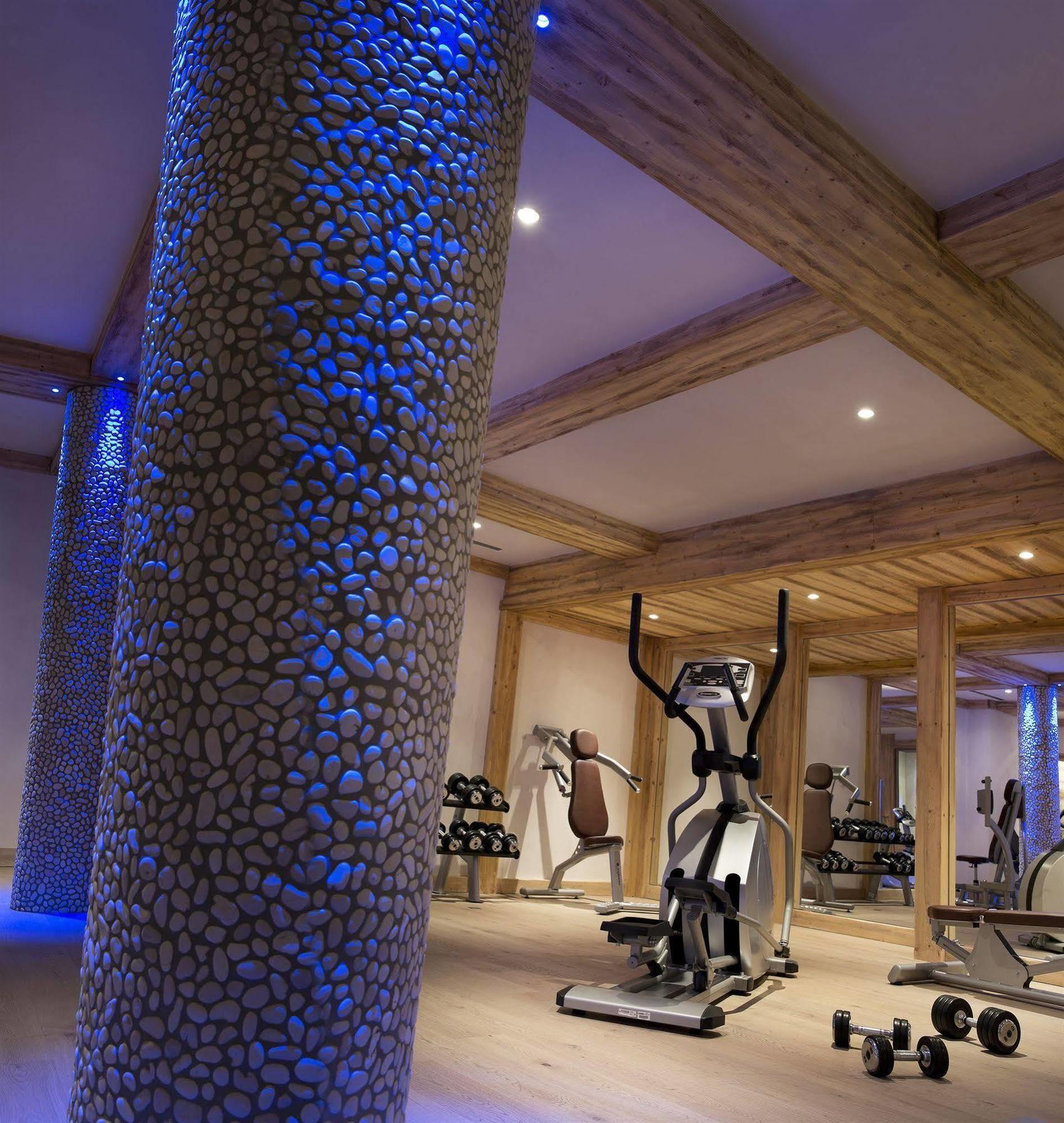 Cgh Residences & Spas Les Chalets De Flambeau Lanslebourg-Mont-Cenis Bagian luar foto