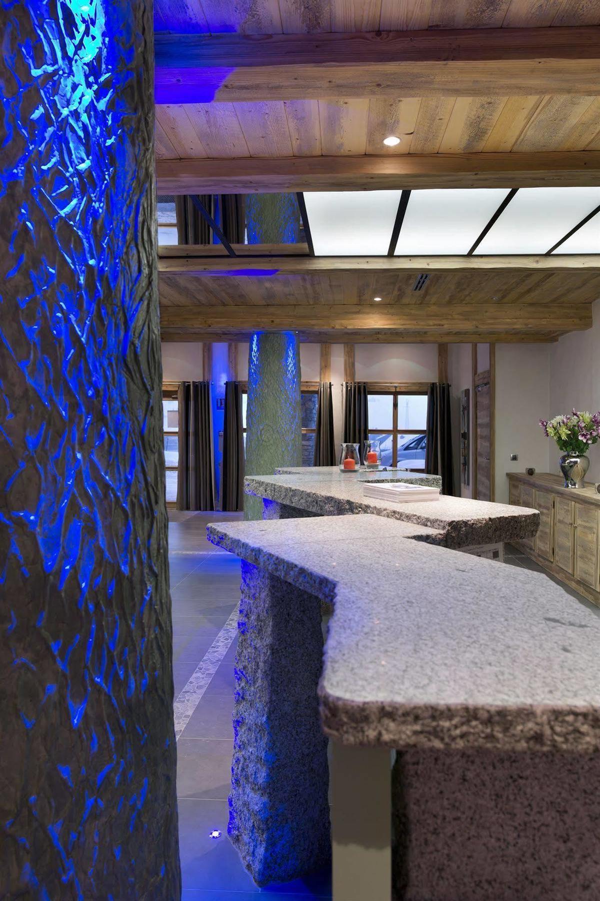 Cgh Residences & Spas Les Chalets De Flambeau Lanslebourg-Mont-Cenis Bagian luar foto